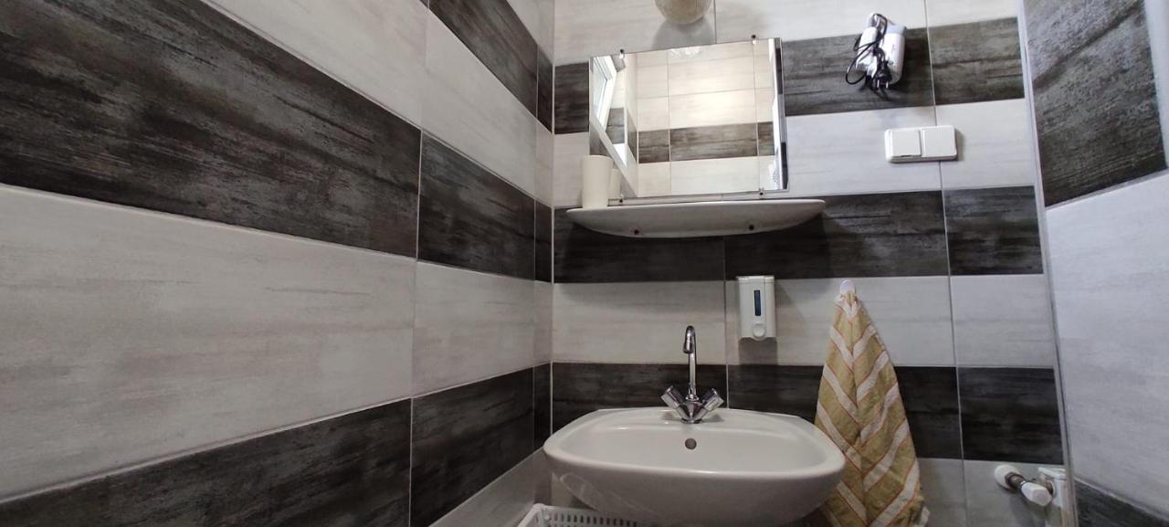 Fortuna Apartman Hajdúszoboszló 外观 照片